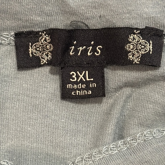 Iris Women’s 3X NWOT Distressed Graphic FREE LOVE Eagle Short Sleeve T Shirt - Picture 6 of 8